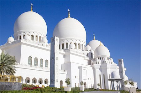 simsearch:841-07083917,k - Sheikh Zayed Bin Sultan Al Nahyan Mosque, Abu Dhabi, United Arab Emirates, Middle East Stock Photo - Rights-Managed, Code: 841-07083926
