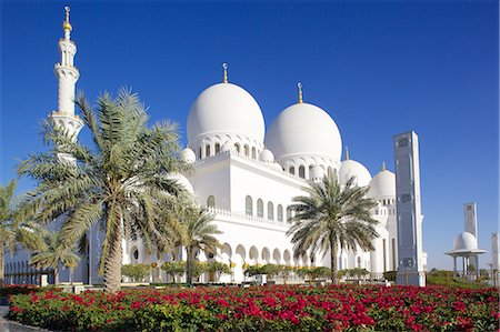 simsearch:841-07083917,k - Sheikh Zayed Bin Sultan Al Nahyan Mosque, Abu Dhabi, United Arab Emirates, Middle East Stock Photo - Rights-Managed, Code: 841-07083928