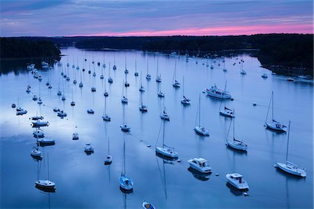 simsearch:841-07204601,k - Sailing boats on the River Odet, Benodet, Finistere, Brittany, France, Europe Stock Photo - Rights-Managed, Code: 841-07204596
