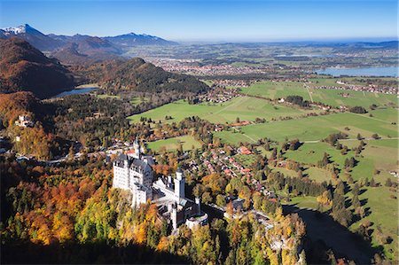 simsearch:841-07589927,k - Neuschwanstein Castle, Hohenschwangau, Allgau, Bavaria, Germany, Europe Stock Photo - Rights-Managed, Code: 841-07204716