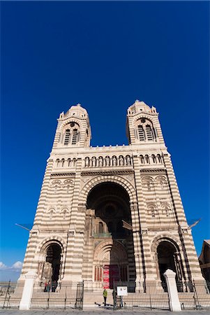 simsearch:841-07205947,k - Cathedral of Marseille (Notre-Dame de la Major) (Sainte-Marie-Majeure), Marseille, Bouches du Rhone, Provence-Alpes-Cote-d'Azur, France, Europe Photographie de stock - Rights-Managed, Code: 841-07205551