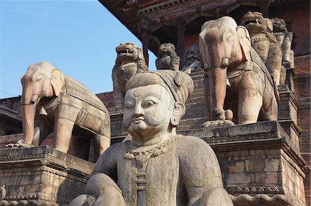 simsearch:841-06503106,k - Statues of Nyatapola Temple, Taumadhi Tole, Bhaktapur, UNESCO World Heritage Site, Kathmandu Valley, Nepal, Asia Stock Photo - Rights-Managed, Code: 841-07205789