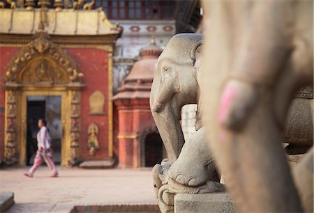 simsearch:841-06503106,k - Elephant statues outside Vatsala Durga Temple, Bhaktapur, UNESCO World Heritage Site, Kathmandu Valley, Nepal, Asia Stock Photo - Rights-Managed, Code: 841-07205795