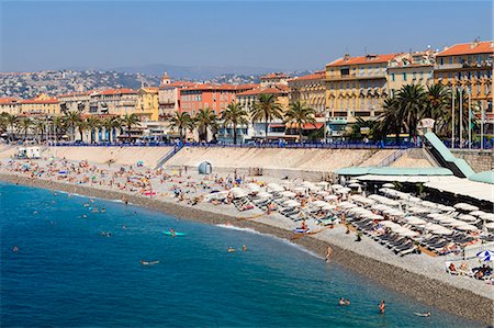 simsearch:841-07457834,k - Baie des Anges and Promenade Anglais, Nice, Alpes Maritimes, Provence, Cote d'Azur, French Riviera, France, Mediterranean, Europe Photographie de stock - Rights-Managed, Code: 841-07205900