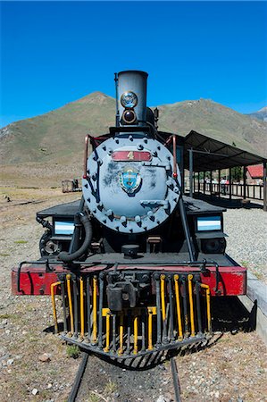 simsearch:841-06449769,k - La Trochita, the Old Patagonian Express between Esquel and El Maiten in Chubut Province, Patagonia, Argentina, South America Foto de stock - Con derechos protegidos, Código: 841-07206092