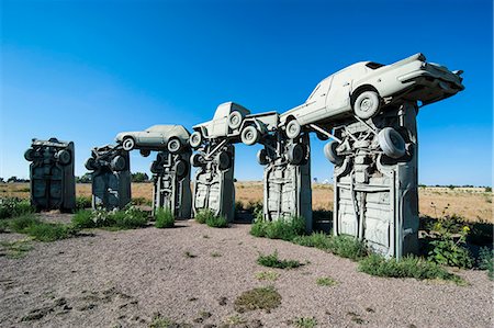 strano - Carhenge, a replica of England's Stonehenge, made out of cars near Alliance, Nebraska, United States of America, North America Fotografie stock - Rights-Managed, Codice: 841-07206118
