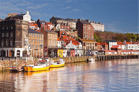 simsearch:841-07202520,k - The seaside town of Whitby in the North York Moors National Park, Yorkshire, England, United Kingdom, Europe Stock Photo - Rights-Managed, Code: 841-07206526