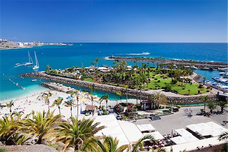 spain - Aerial view of Anfi del Mar, Playa de la Verga, Gran Canaria, Canary islands, Spain, Atlantic, Europe Foto de stock - Con derechos protegidos, Código: 841-07201577