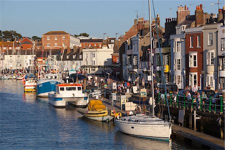 simsearch:841-07202520,k - Fishing boats in the Old Harbour, Weymouth, Dorset, England, United Kingdom, Europe Stock Photo - Rights-Managed, Code: 841-07202522