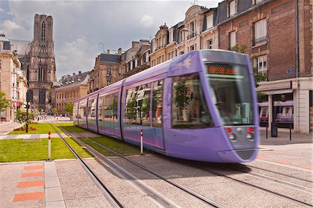 A tram passes in front of Notre Dame de Reims cathedral, Reims, Champagne-Ardenne, France, Europe Stock Photo - Rights-Managed, Code: 841-07202680