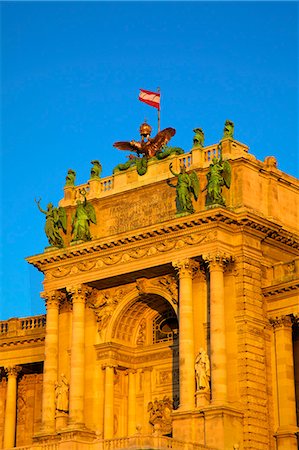 statue pillars vienna - Hofburg Palace exterior, UNESCO World Heritage Site, Vienna, Austria, Europe Stock Photo - Rights-Managed, Code: 841-07457107