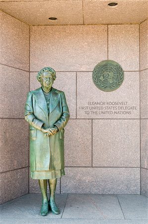 simsearch:841-07457532,k - Statue of former first lady Eleanor Roosevelt at the Franklin D. Roosevelt Memorial in Washington, D.C., United States of America, North America Stock Photo - Rights-Managed, Code: 841-07457532