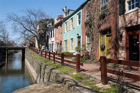 Old houses along the C&O Canal, Georgetown, Washington, D.C., United States of America, North America Stock Photo - Rights-Managed, Code: 841-07457541