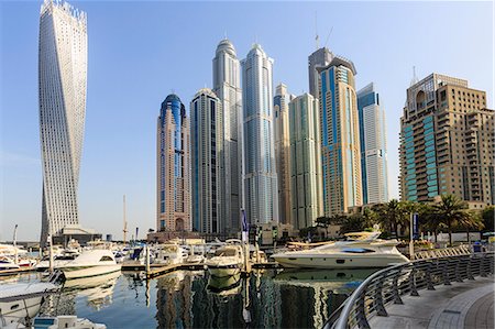 dubai - Cayan Tower, Dubai Marina, Dubai, United Arab Emirates, Middle East Stock Photo - Rights-Managed, Code: 841-07457550