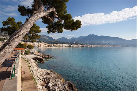 simsearch:841-07457834,k - View along coastline, Roquebrune-Cap-Martin, Provence-Alpes-Cote d'Azur, Provence, France, Mediterranean, Europe Photographie de stock - Rights-Managed, Code: 841-07457829