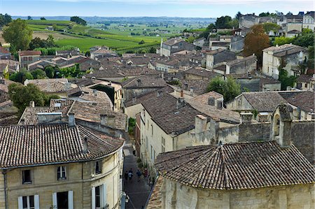 simsearch:841-07540886,k - Rooftops of St Emilion in the Bordeaux region of France Stock Photo - Rights-Managed, Code: 841-07540889