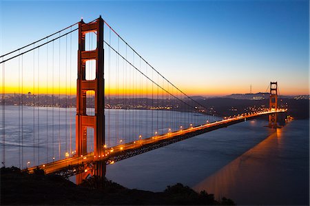 simsearch:841-07653114,k - Golden Gate Bridge and San Francisco skyline at dawn, San Francisco, California, United States of America, North America Stock Photo - Rights-Managed, Code: 841-07653110