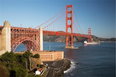 suspension bridge san francisco - Golden Gate Bridge and Fort Point, San Francisco, California, United States of America, North America Stock Photo - Rights-Managed, Code: 841-07653492