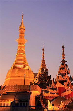 sule pagoda - Sule Pagoda, Yangon (Rangoon), Myanmar (Burma), Asia Stock Photo - Rights-Managed, Code: 841-07782428