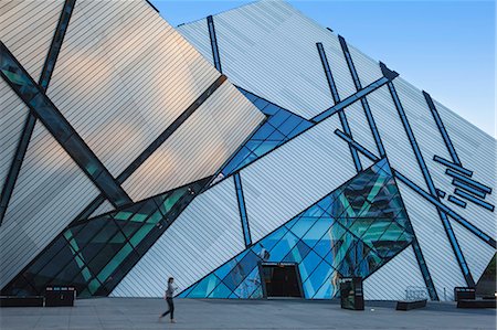 Michael Lee-Chin Crystal, Architect Daniel Libeskind, Royal Ontario Museum, Toronto, Ontario, Canada, North America Stock Photo - Rights-Managed, Code: 841-07913646