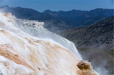 spring (body of water) - Mammoth Hot Springs, Yellowstone National Park, UNESCO World Heritage Site, Wyoming, United States of America, North America Stock Photo - Rights-Managed, Code: 841-07913901