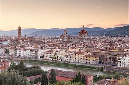 Basilica di Santa Maria del Fiore (Duomo) and skyline of the city of Florence, UNESCO World Heritage Site, Tuscany, Italy, Europe Stock Photo - Rights-Managed, Code: 841-07913995