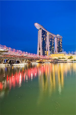 simsearch:6119-07443725,k - Marina Bay Sands Hotel and the Double Helix Bridge at night, Singapore, Southeast Asia, Asia Stock Photo - Rights-Managed, Code: 841-08031378