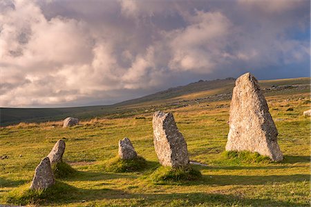 prehistoric - Megalithic standing stones, part of Merrivale stone row, Dartmoor, Devon, England, United Kingdom, Europe Photographie de stock - Rights-Managed, Code: 841-08031498