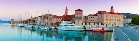 sea and yacht - Trogir's historic Stari Grad (Old Town) defensive walls and harbour, Trogir, Dalmatia, Croatia, Europe Stock Photo - Rights-Managed, Code: 841-08059389