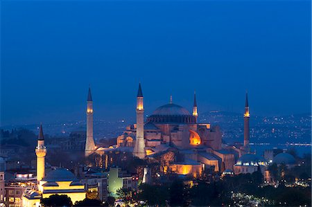 simsearch:841-03067143,k - The Blue Mosque (Sultanahmet Camii) (Sultan Ahmet Mosque), (Sultan Ahmed Mosque), UNESCO World Heritage Site, Istanbul, Turkey, Europe Stock Photo - Rights-Managed, Code: 841-08059418