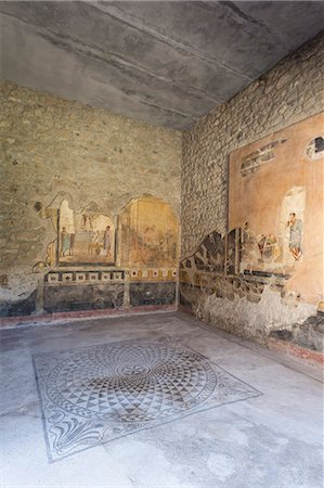 Public sitting room mosaic, frescoed walls in House of Amorini Dorati (Golden Cupids), Pompeii, UNESCO World Heritage Site, Campania, Italy, Europe Stock Photo - Rights-Managed, Code: 841-08149610