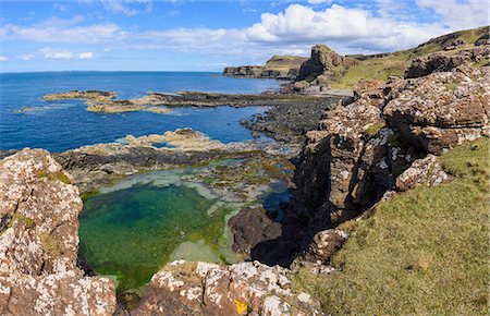 simsearch:841-06449943,k - Cliffs around Treshnish Point, Isle of Mull, Inner Hebrides, Argyll and Bute, Scotland, United Kingdom, Europe Stock Photo - Rights-Managed, Code: 841-08220936