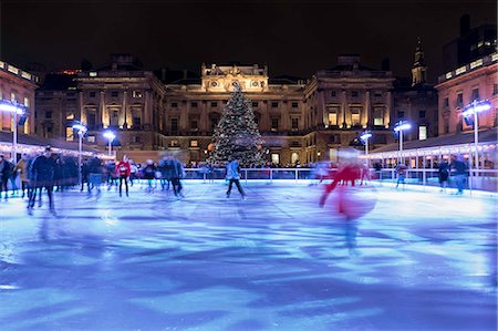 somerset house - Skating at Somerset House in London, England, United Kingdom, Europe Stock Photo - Rights-Managed, Code: 841-08244275