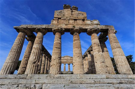 simsearch:841-06806879,k - Temple of Athena (Temple of Ceres), Paestum, Greek ruins, UNESCO World Heritage Site, Campania, Italy, Europe Stock Photo - Rights-Managed, Code: 841-08243968