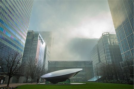 Office buildings at Canary Wharf, Docklands, London, England, United Kingdom, Europe Stock Photo - Rights-Managed, Code: 841-08279238