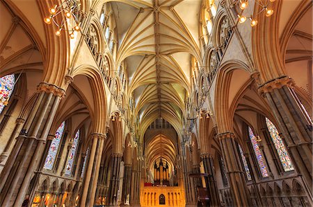 simsearch:841-03031656,k - Nave and Choir Screen, Lincoln Cathedral interior, one of Europe's finest Gothic buildings, Lincoln, Lincolnshire, England, United Kingdom, Europe Stock Photo - Rights-Managed, Code: 841-08542455