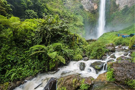sumatra tourist destinations - Piso Waterfall outside Berestagi, Sumatra, Indonesia, Southeast Asia, Asia Stock Photo - Rights-Managed, Code: 841-08542507