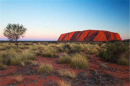 famous rock formation - Uluru, UNESCO World Heritage Site, Uluru-Kata Tjuta National Park, Northern Territory, Australia, Pacific Stock Photo - Rights-Managed, Code: 841-08569002