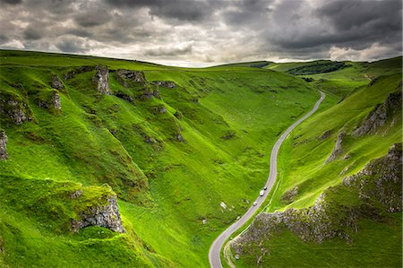 Winnats Pass near Castleton in the Peak District National Park, Derbyshire, England, United Kingdom, Europe Foto de stock - Con derechos protegidos, Código: 841-08718027