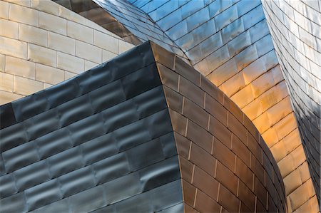 Detail of the titanium clad Guggenheim Museum, designed by Frank Gehry, Bilbao, Biscay (Vizcaya), Basque Country (Euskadi), Spain, Europe Stock Photo - Rights-Managed, Code: 841-08718134