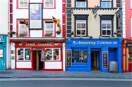 Colorful building fronts of traditional beer pubs in Kilkenny, County Kilkenny, Leinster, Republic of Ireland, Europe Stock Photo - Rights-Managed, Code: 841-08781796