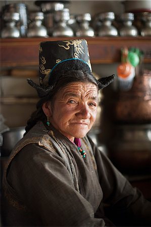 people ladakh - A Ladakhi woman wearing traditional dress, Ladakh, India, Asia Stock Photo - Rights-Managed, Code: 841-08797892