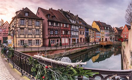 simsearch:841-07540886,k - Colored houses reflected in River Lauch at sunset, Petite Venise, Colmar, Haut-Rhin department, Alsace, France, Europe Stock Photo - Rights-Managed, Code: 841-08860676