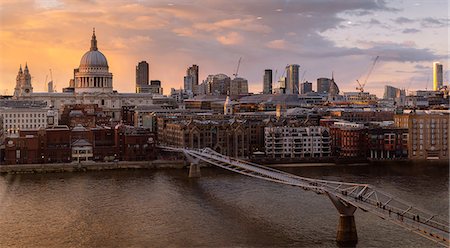 simsearch:841-06341441,k - The view of the City of London from Tate Modern with the Millennium Bridge over the River Thames, and St. Paul's Cathedral, London, England, United Kingdom, Europe Stock Photo - Rights-Managed, Code: 841-08887343