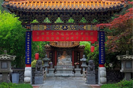 International Buddhist Temple, Richmond, Vancouver, British Columbia, Canada, North America Stock Photo - Rights-Managed, Code: 841-08887447