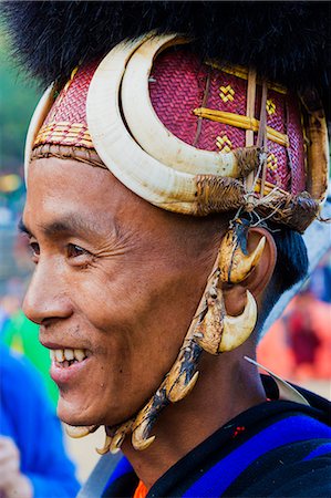 Naga tribal man in traditional outfit, Kisima Nagaland Hornbill festival, Kohima, Nagaland, India, Asia Stock Photo - Rights-Managed, Code: 841-09055232