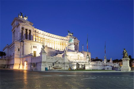 famous architecture buildings of europe - Il Vittoriano, Rome, Lazio, Italy, Europe Stock Photo - Rights-Managed, Code: 841-09055706