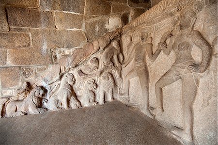 simsearch:841-06503106,k - Part of the beautiful 7th century bas relief sculpture in the Krishna cave temple, Mahaballipuram, UNESCO World Heritage Site, Tamil Nadu, India, Asia Stock Photo - Rights-Managed, Code: 841-09077284