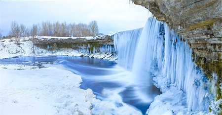 european waterfalls - Winter ice covered and snowy waterfall, Estonia, Europe Stock Photo - Rights-Managed, Code: 841-09086189