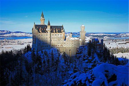 schwangau - Neuschwanstein Castle near Schwangau, Allgau, Bavaria, Germany, Europe Stock Photo - Rights-Managed, Code: 841-09086279